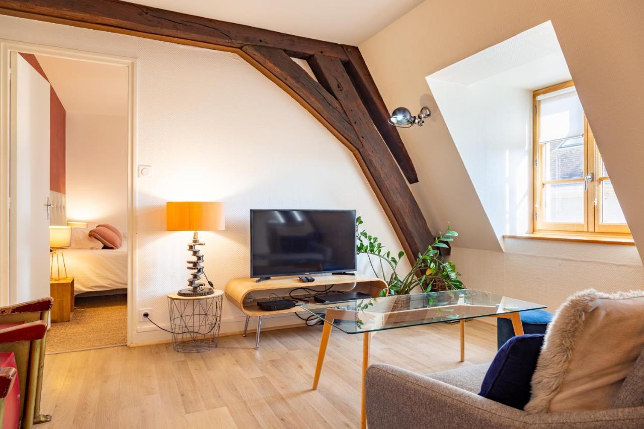 Apartamento Happy Loft - Centre historique + parking privé Blois Exterior foto